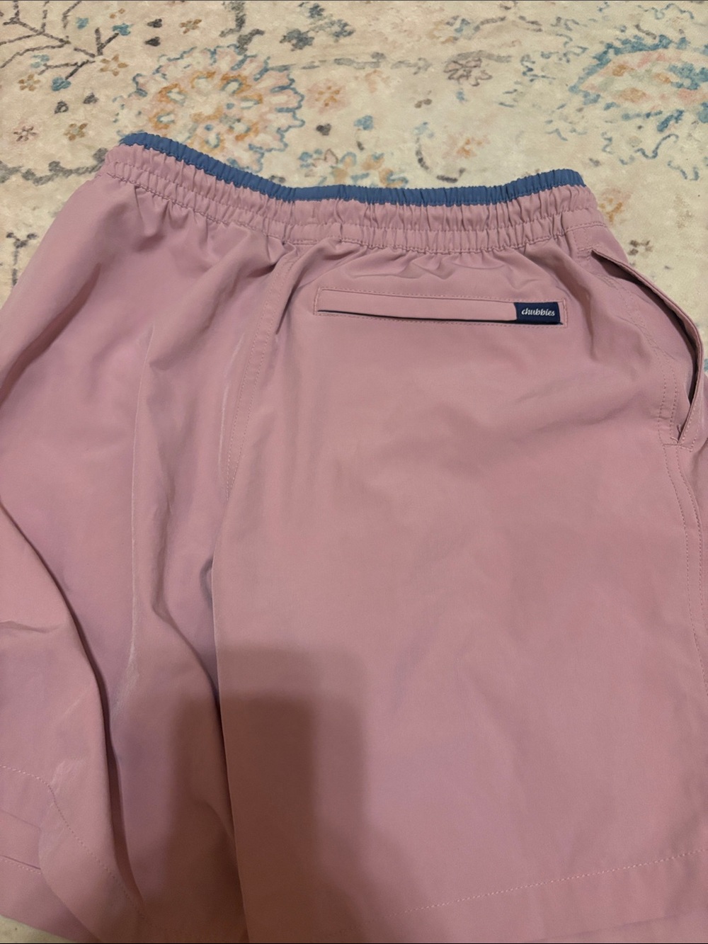 Chubbies Men's Classic 7" Swim Trunks. Size Small. Dusty Rose color. - Picture 6 of 6